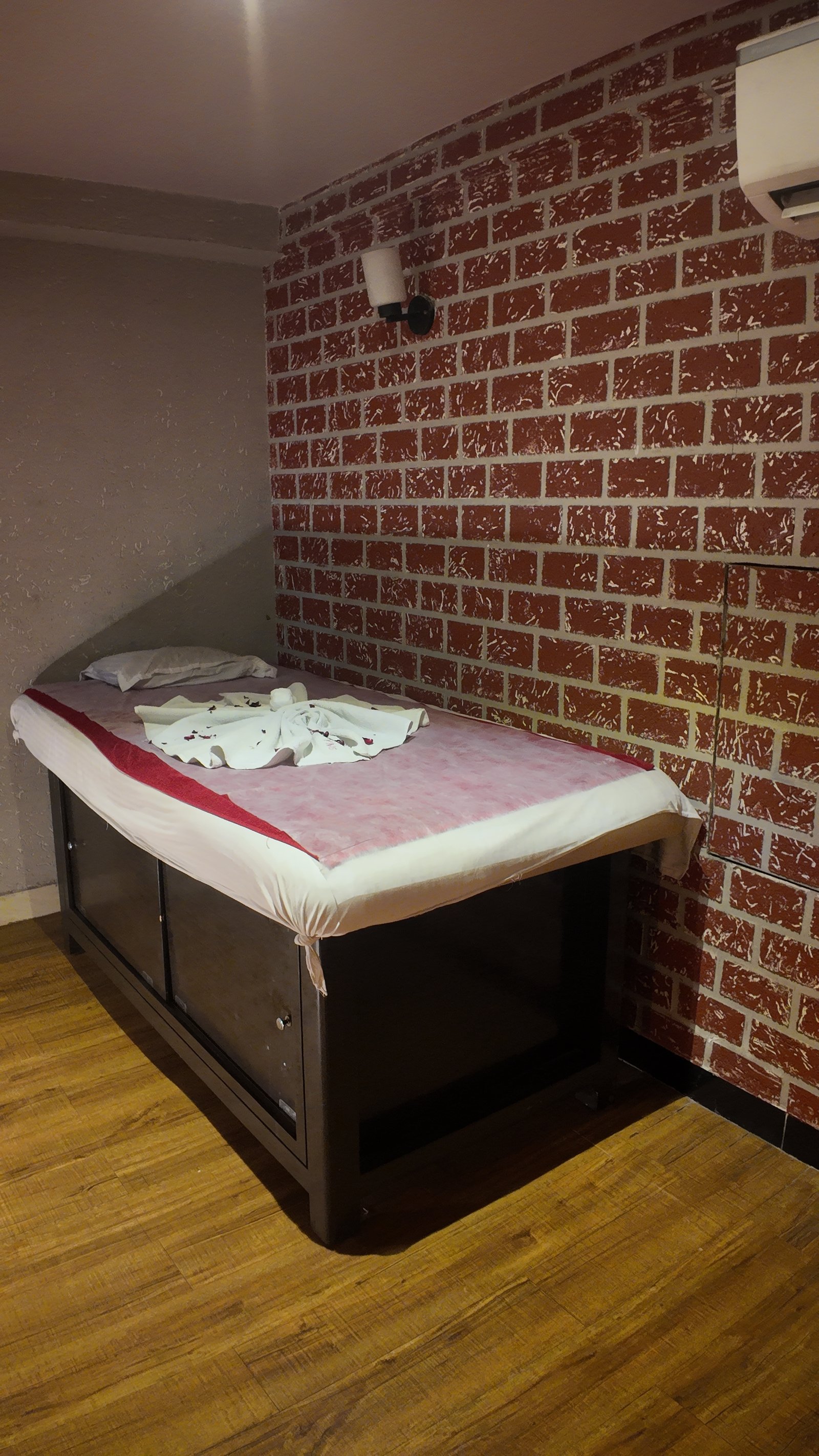 Premium Wellness Spa